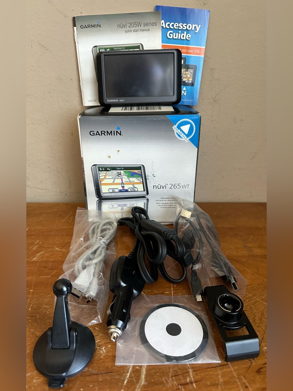 garmin nüvi 265WT GPS Navigator in black